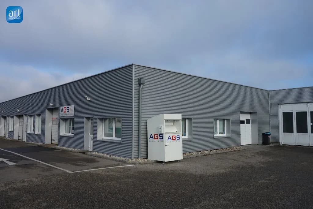 Gewerbeimmobilie mieten in Ried im Innkreis – 322 m², € 2.129