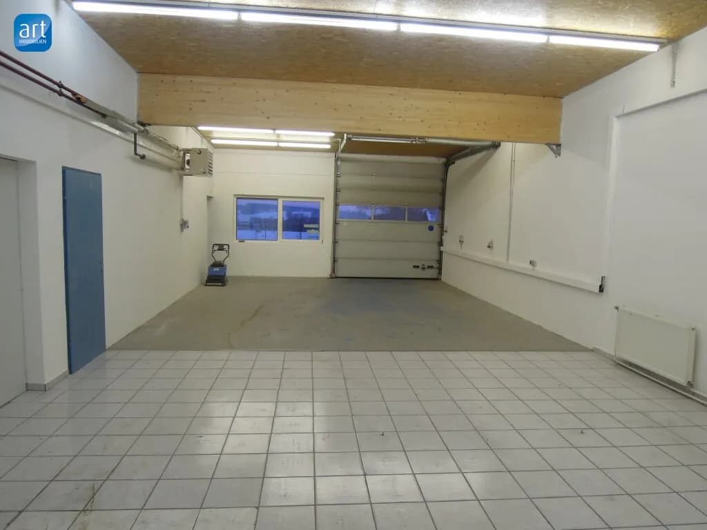 Gewerbeimmobilie mieten in Ried im Innkreis – 322 m², € 2.129 – Bild 3 von 11