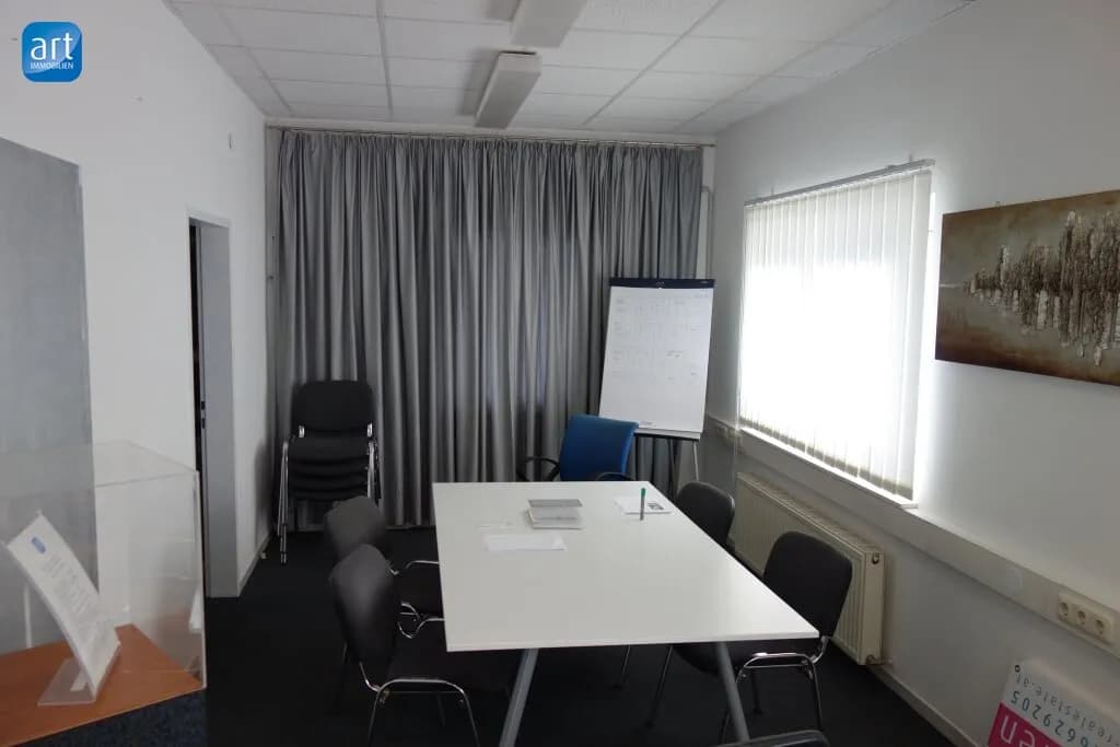 Gewerbeimmobilie mieten in Ried im Innkreis – 322 m², € 2.129 – Bild 9 von 11