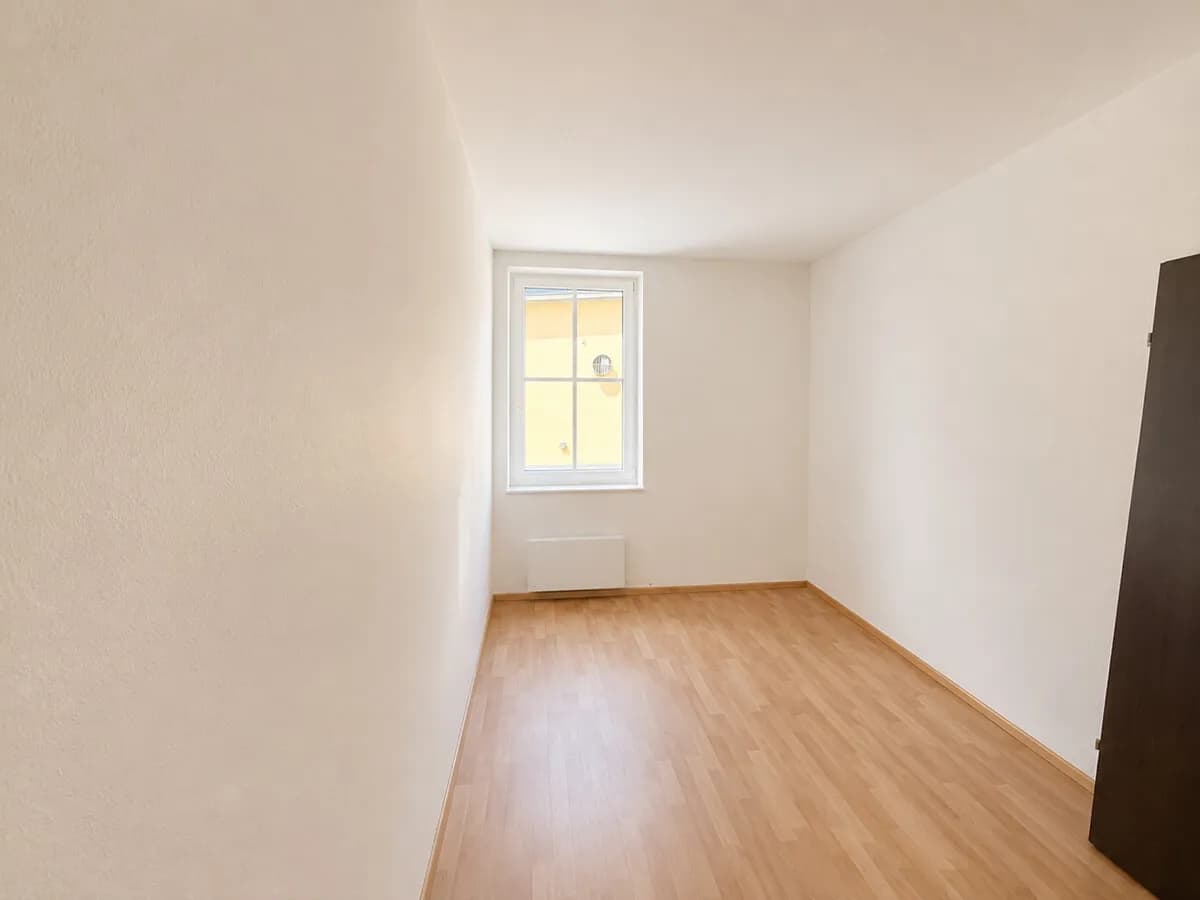 3-Zimmer-Wohnung kaufen in Neunkirchen – 81 m², € 114.564 – Bild 4 von 10