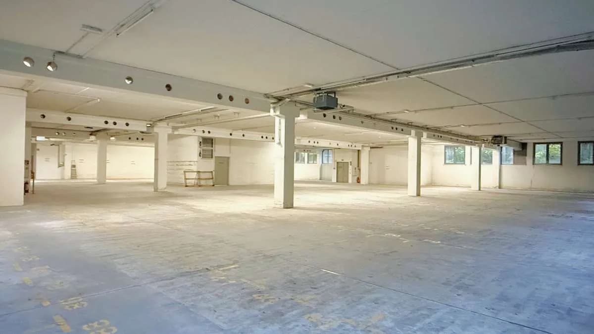 Gewerbeimmobilie mieten in Vöcklabruck – 3 262 m² – Bild 10 von 19