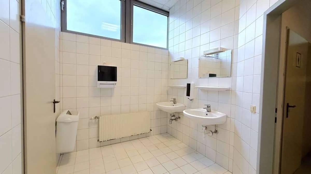 Gewerbeimmobilie mieten in Vöcklabruck – 3 262 m² – Bild 13 von 19