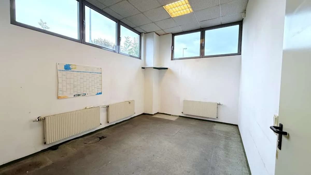 Gewerbeimmobilie mieten in Vöcklabruck – 3 262 m² – Bild 15 von 19
