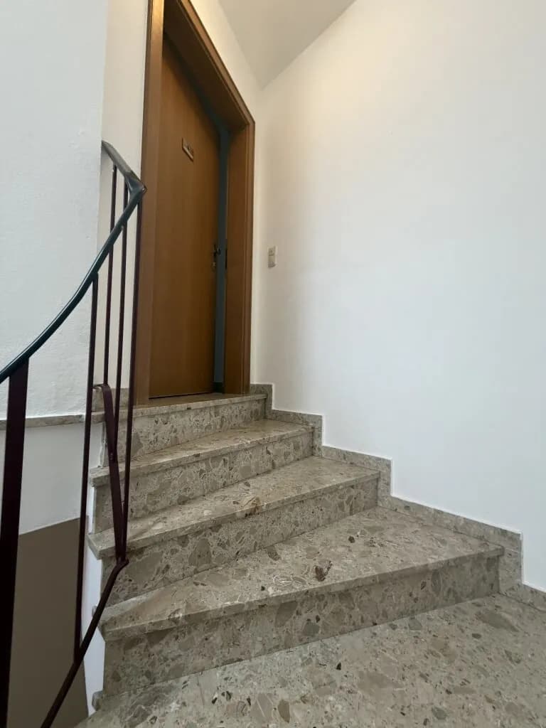 2-Zimmer-Wohnung mieten in Schwaz – 50 m², € 910 – Bild 2 von 13