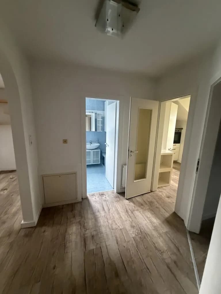 2-Zimmer-Wohnung mieten in Schwaz – 50 m², € 910 – Bild 4 von 13