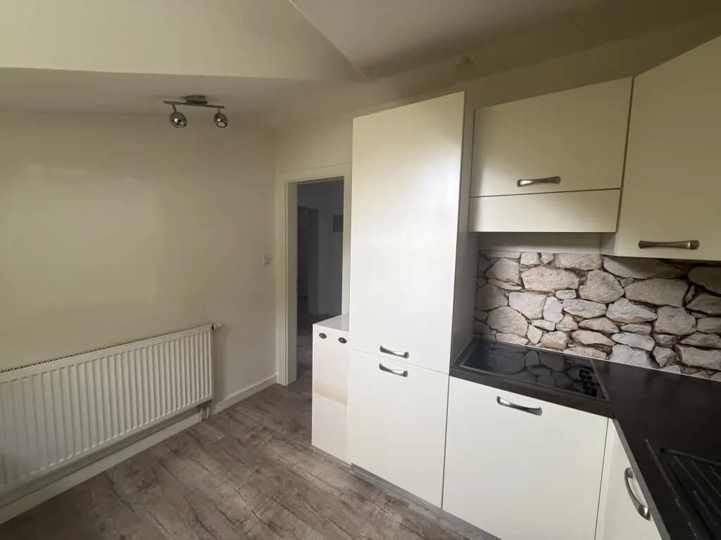 2-Zimmer-Wohnung mieten in Schwaz – 50 m², € 910 – Bild 7 von 13