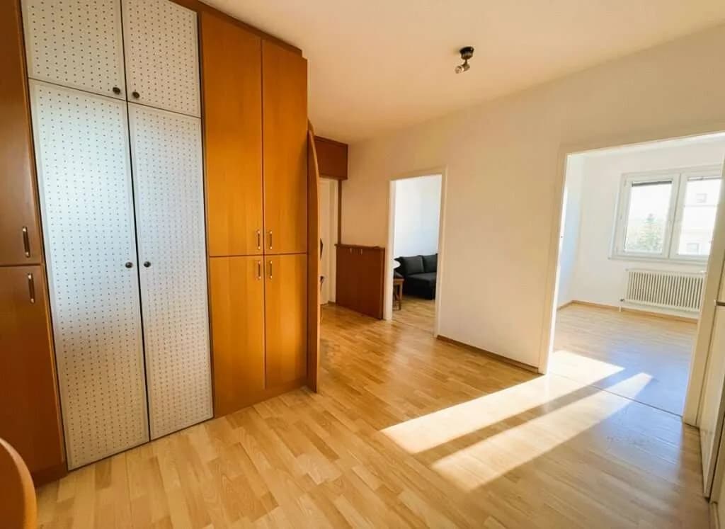 4-Zimmer-Wohnung mieten in Linz – 92 m², € 1.390 – Bild 8 von 13