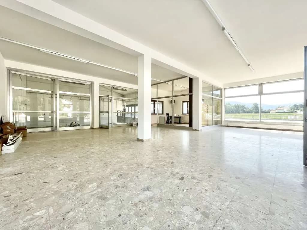 Gewerbeimmobilie mieten in Neunkirchen – 200 m², € 1.200 – Bild 3 von 6