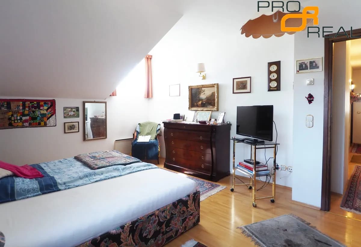 8-Zimmer-Gewerbeimmobilie kaufen in Feldkirchen – 204 m², € 645.000 – Bild 9 von 30