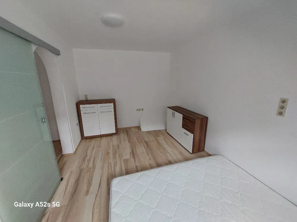 2-Zimmer-Wohnung mieten in Steyr – 42 m², € 590 – Bild 9 von 9