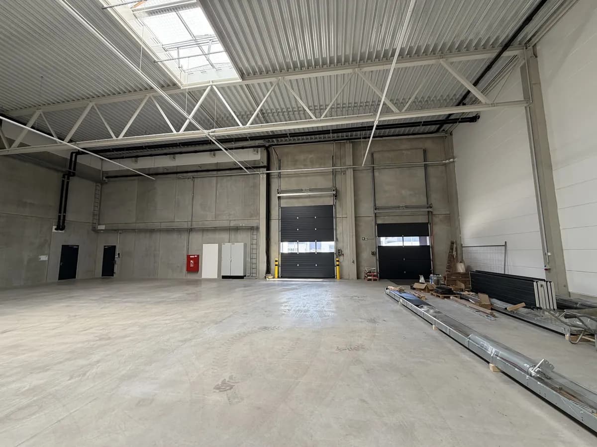Gewerbeimmobilie mieten in Wien – 1 769 m², € 8.055 – Bild 3 von 10