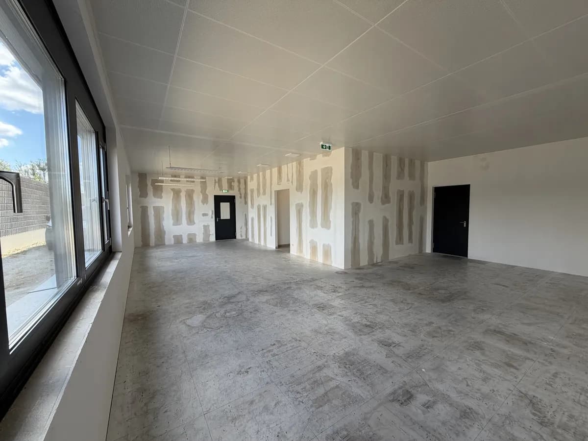 Gewerbeimmobilie mieten in Wien – 1 769 m², € 8.055 – Bild 7 von 10