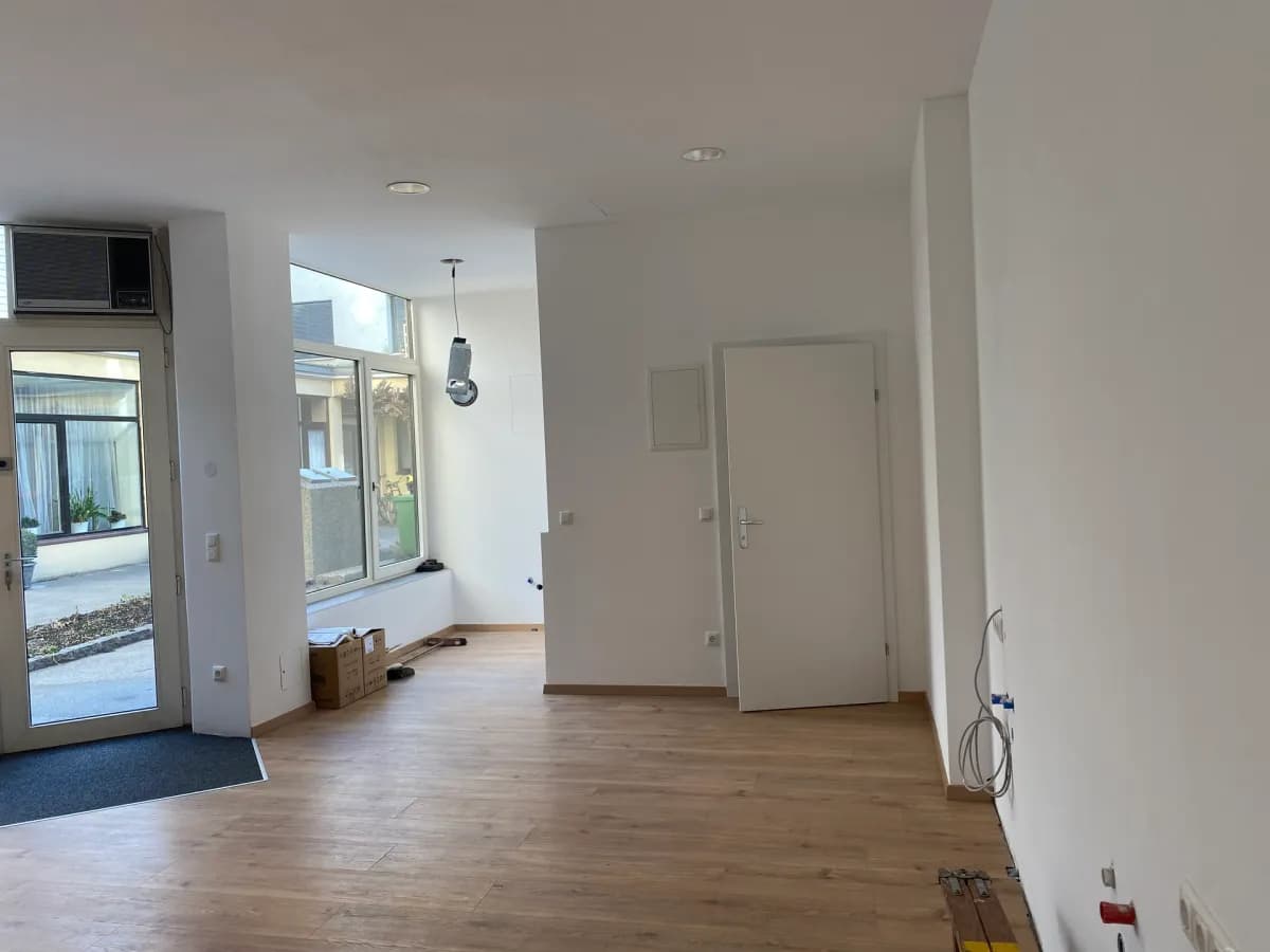 1-Zimmer-Gewerbeimmobilie kaufen in Linz – 46 m², € 229.000 – Bild 3 von 12