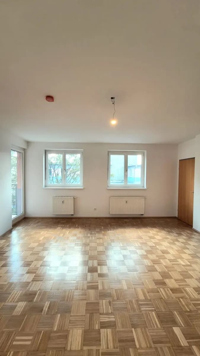 2-Zimmer-Wohnung mieten in Graz – 67,52 m², € 744