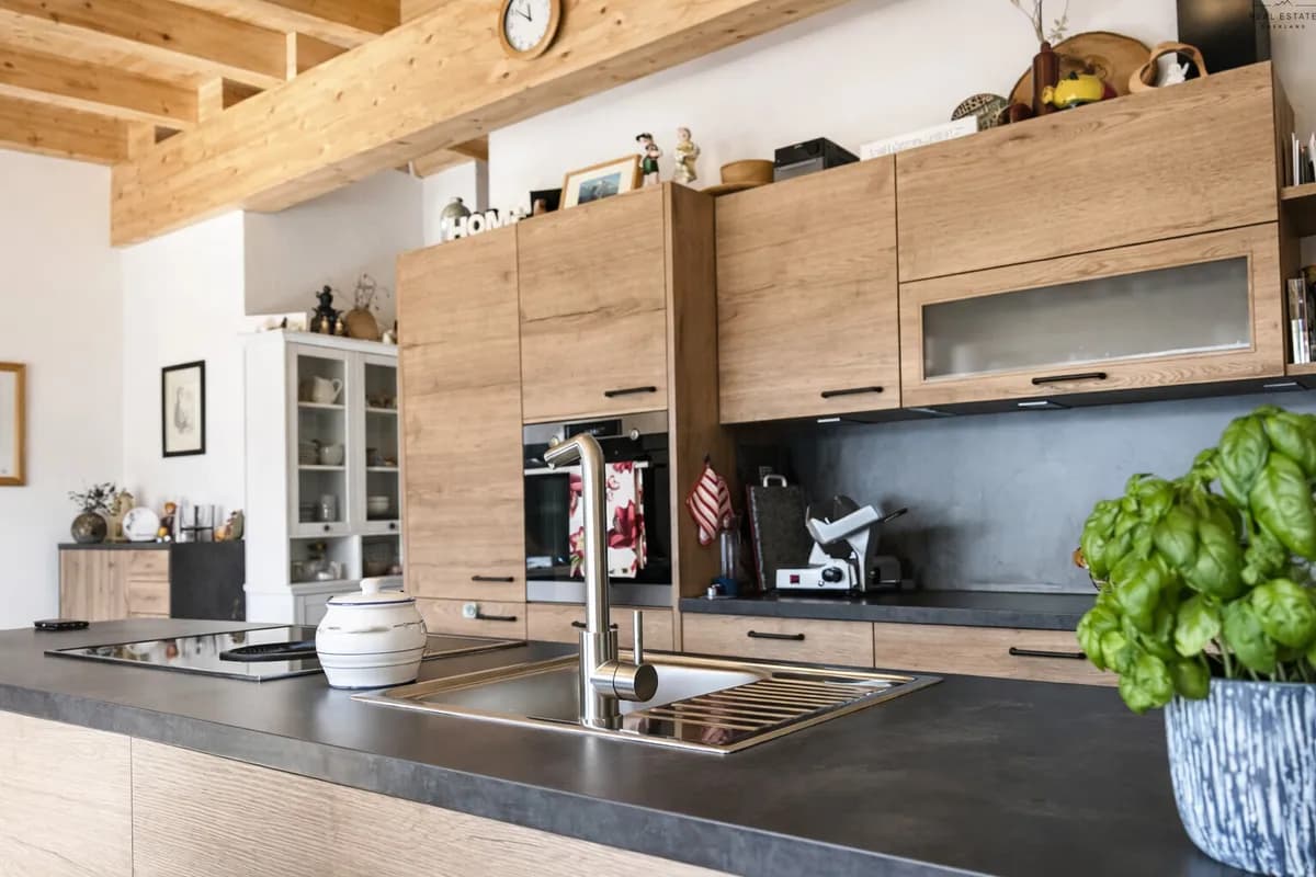 3-Zimmer-Wohnung kaufen in Landeck – 84,42 m², € 398.000 – Bild 2 von 18