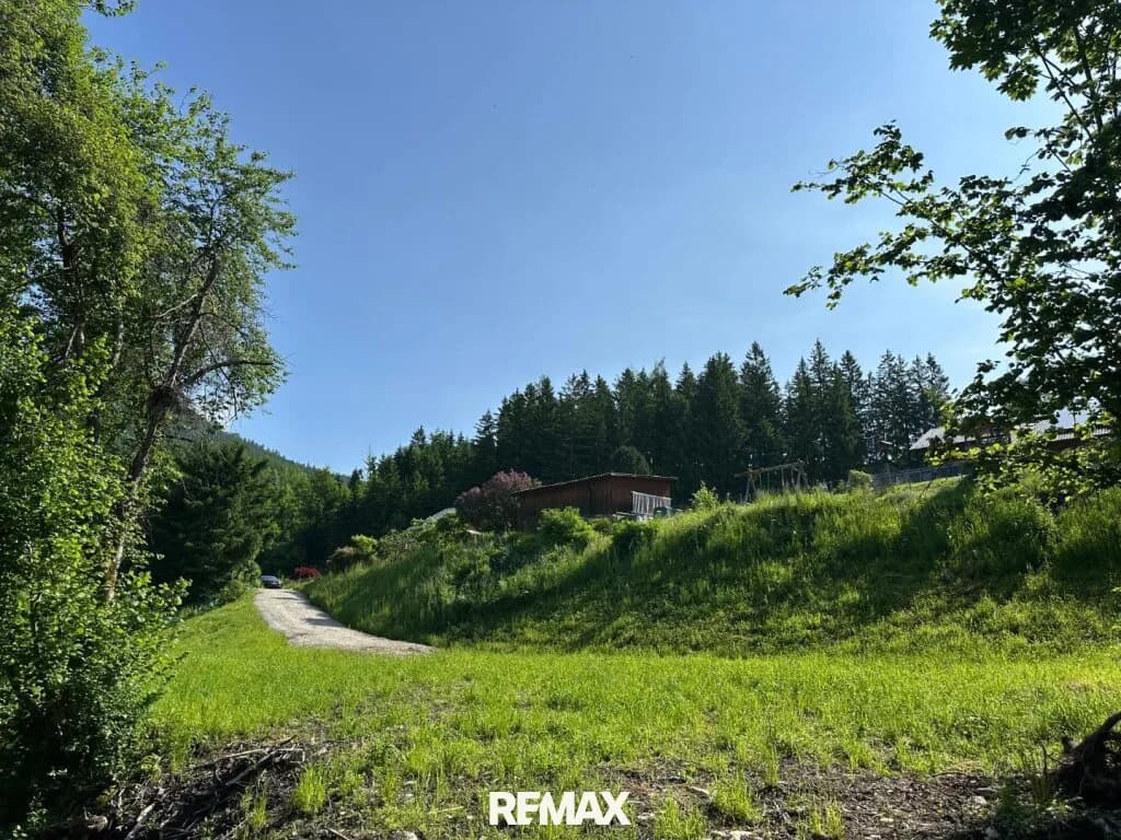 Grundstück kaufen in Bruck-Mürzzuschlag – 1 211 m², € 49.000