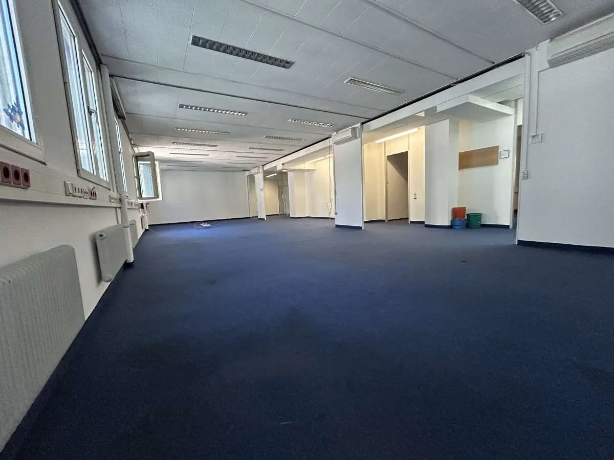 Gewerbeimmobilie mieten in Wien – 370 m², € 11 – Bild 3 von 5