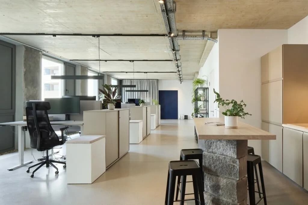 Gewerbeimmobilie mieten in Salzburg Stadt – 170 m², € 2.890 – Bild 2 von 17