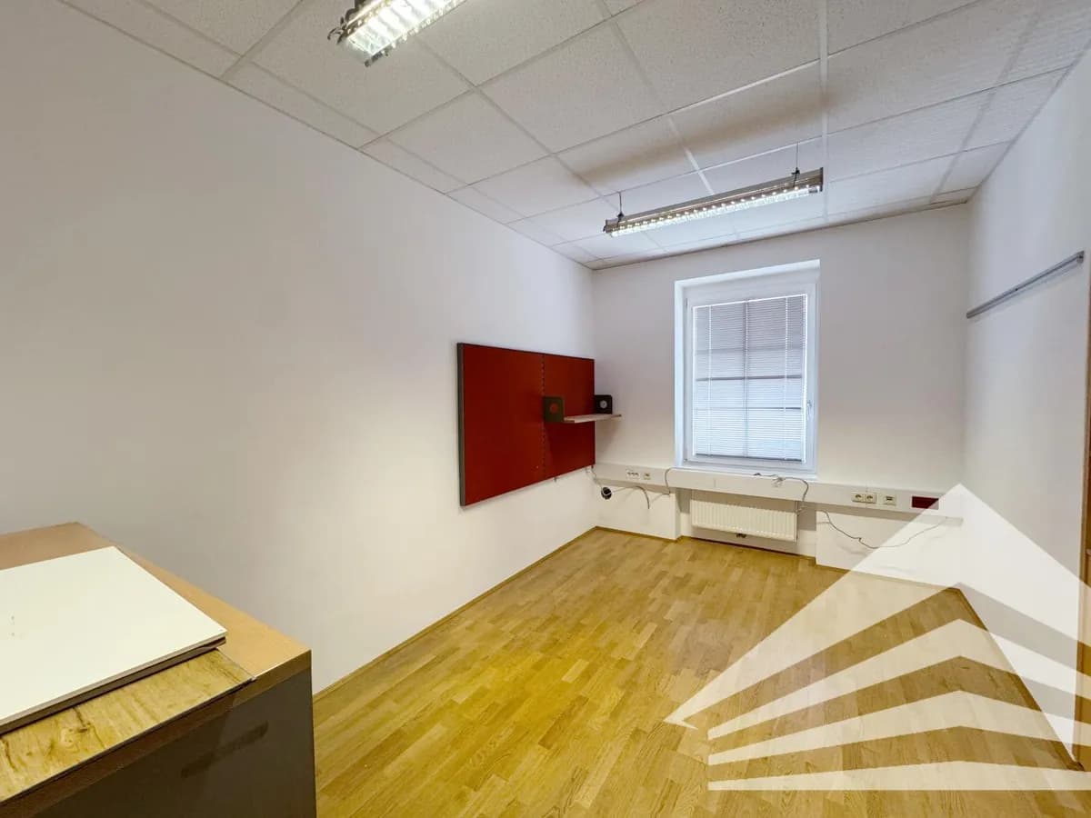 4-Zimmer-Wohnung mieten in Linz – 120,51 m², € 1.326 – Bild 12 von 16