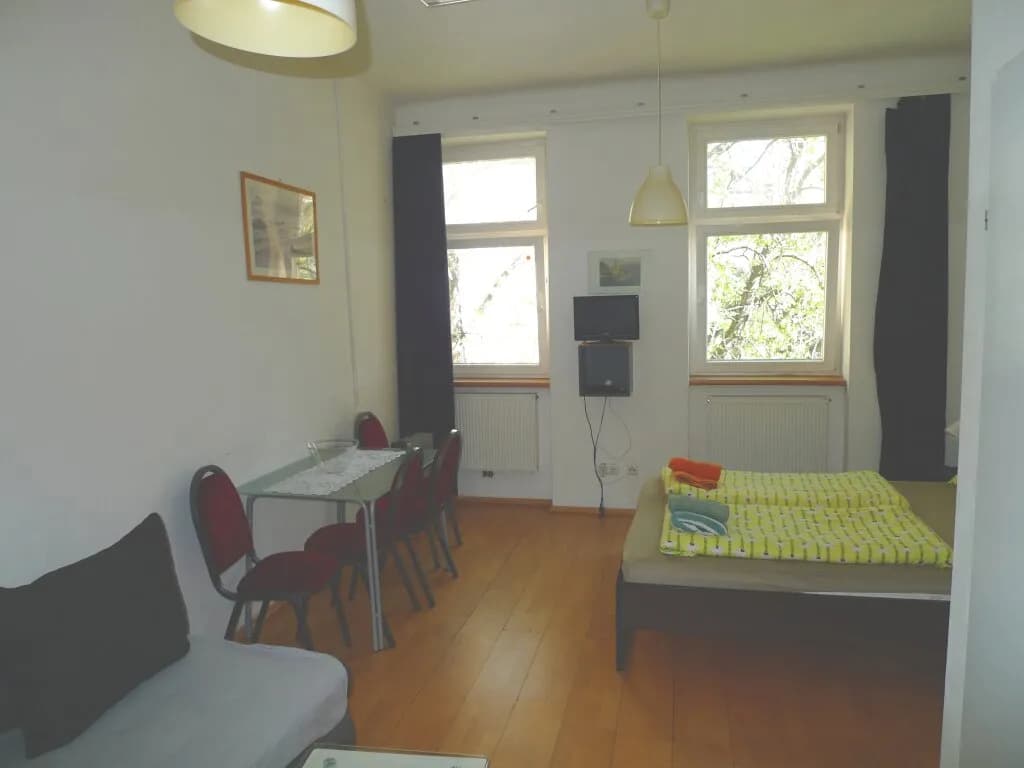 1-Zimmer-Wohnung kaufen in Wien – 30 m², € 119.000 – Bild 1 von 5