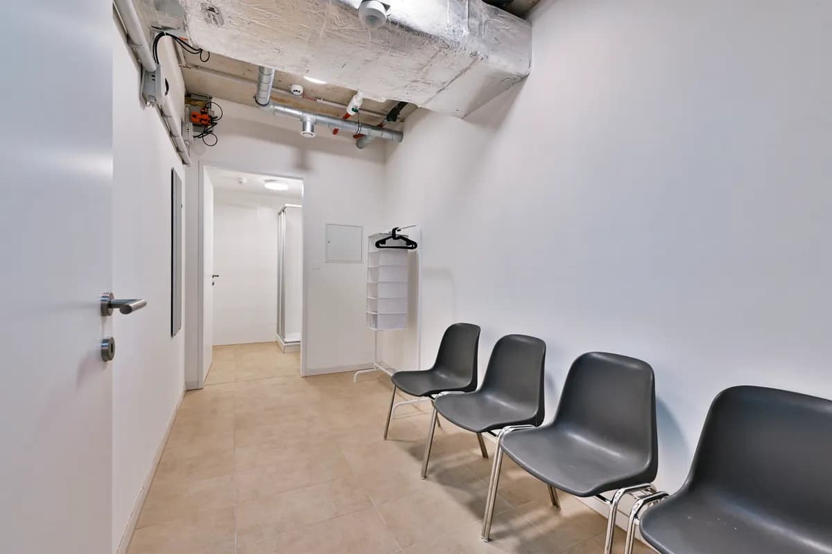 4-Zimmer-Immobilie mieten in Wien – 358 m², € 3.880 – Bild 14 von 31