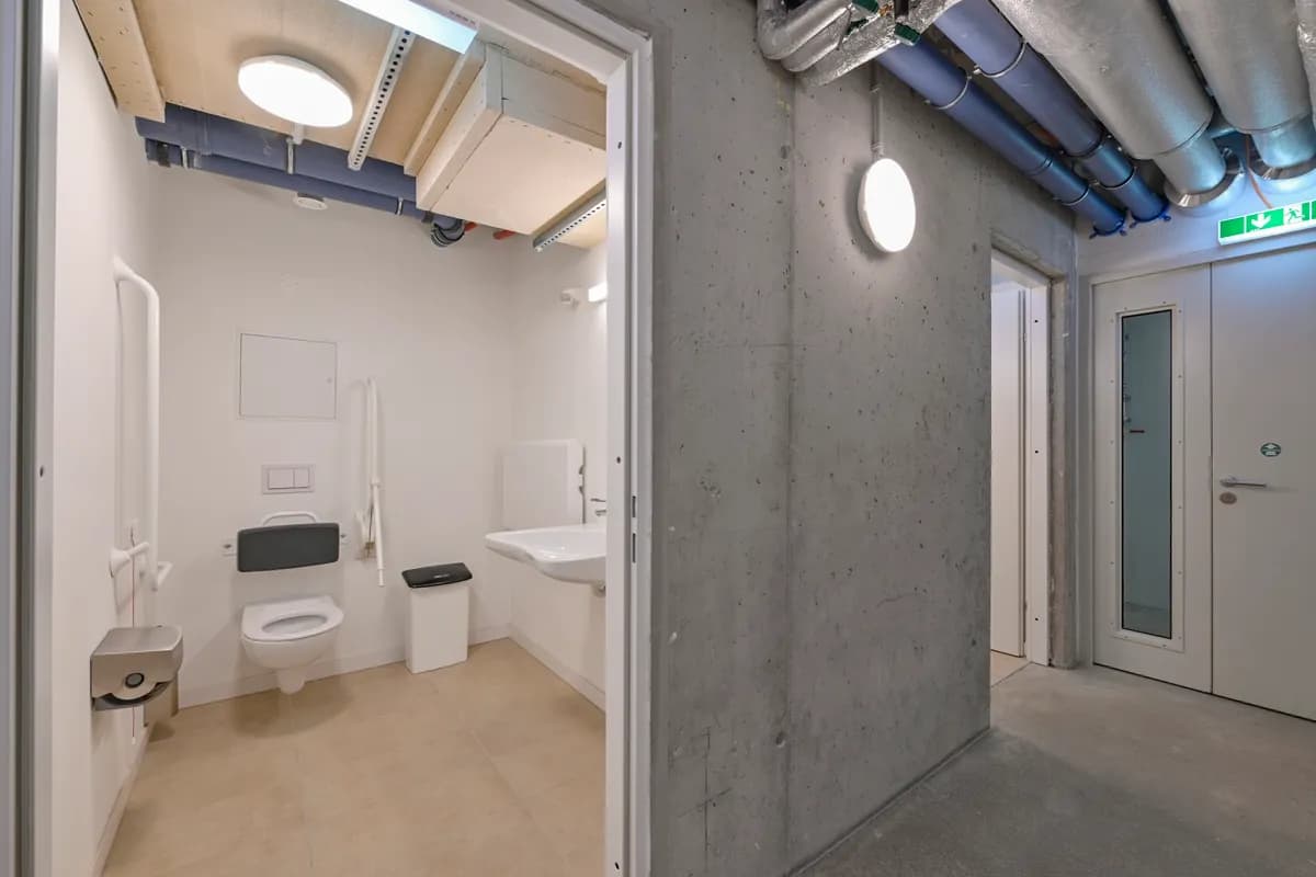 4-Zimmer-Immobilie mieten in Wien – 358 m², € 3.880 – Bild 16 von 31