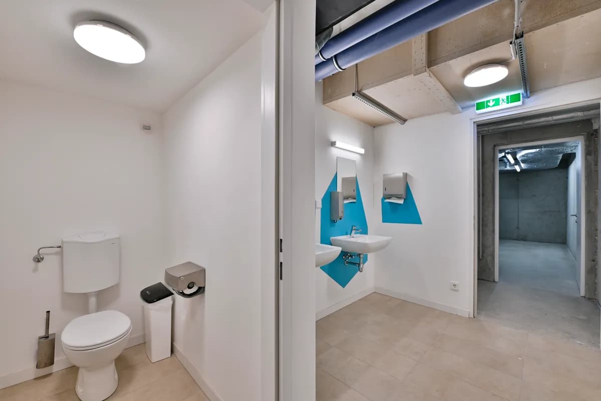 4-Zimmer-Immobilie mieten in Wien – 358 m², € 3.880 – Bild 17 von 31