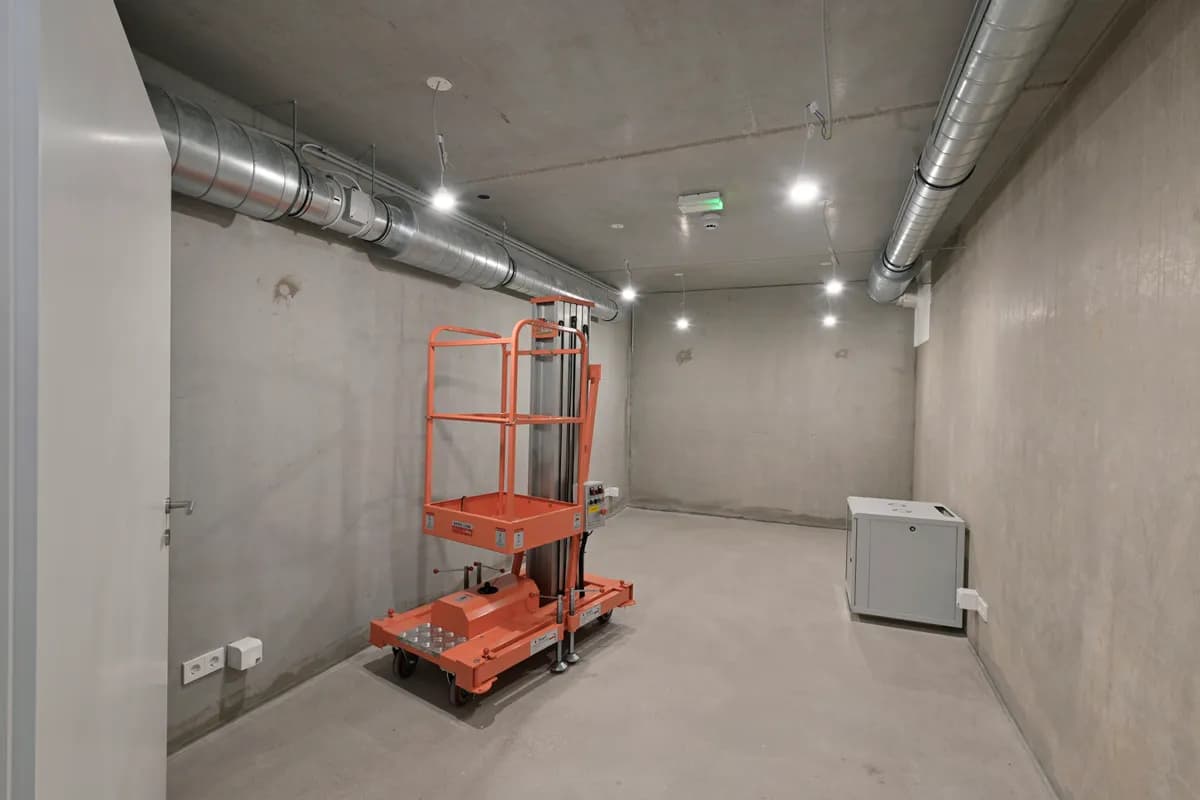 4-Zimmer-Immobilie mieten in Wien – 358 m², € 3.880 – Bild 22 von 31