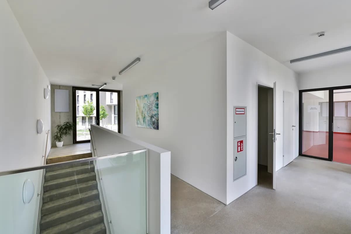 4-Zimmer-Immobilie mieten in Wien – 358 m², € 3.880 – Bild 30 von 31