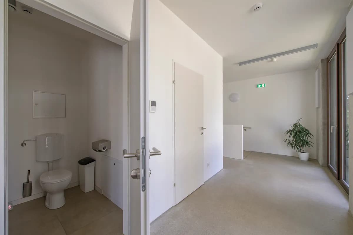 4-Zimmer-Immobilie mieten in Wien – 358 m², € 3.880 – Bild 31 von 31