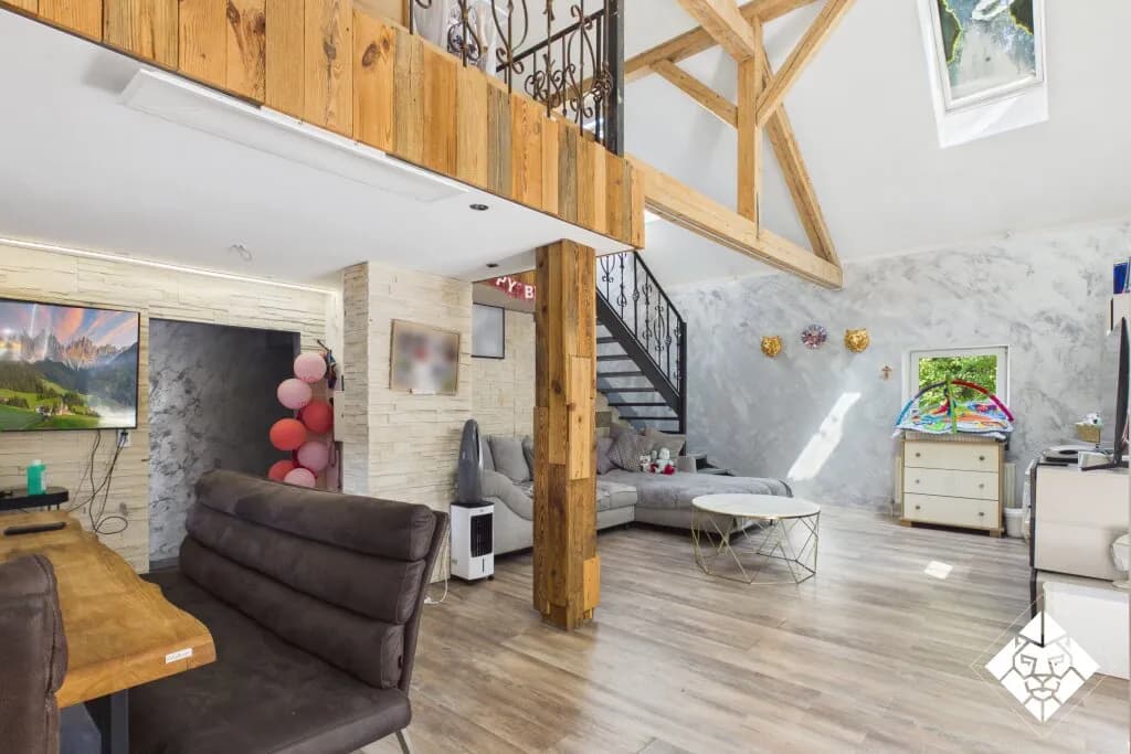 7-Zimmer-Gewerbeimmobilie kaufen in Kufstein – 244,1 m², € 635.000 – Bild 2 von 11