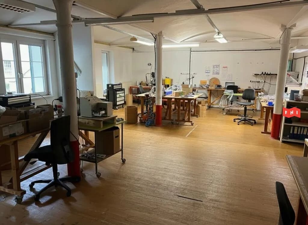 Gewerbeimmobilie mieten in Linz Land – 550 m², € 2.750 – Bild 3 von 14