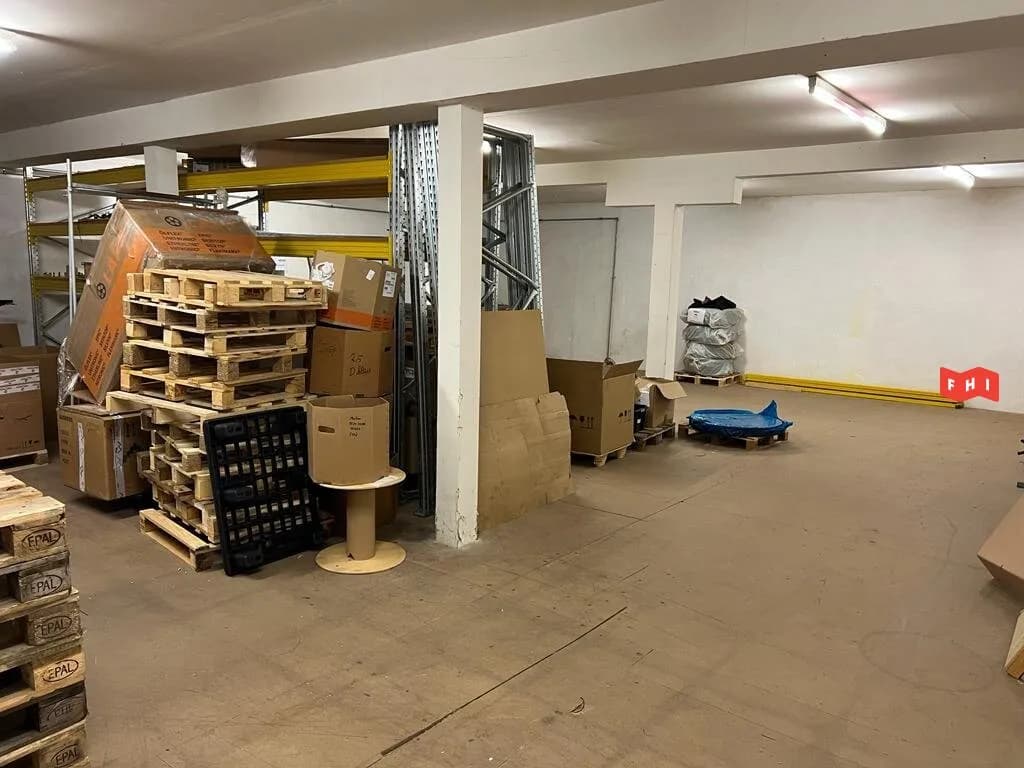 Gewerbeimmobilie mieten in Linz Land – 550 m², € 2.750 – Bild 8 von 14
