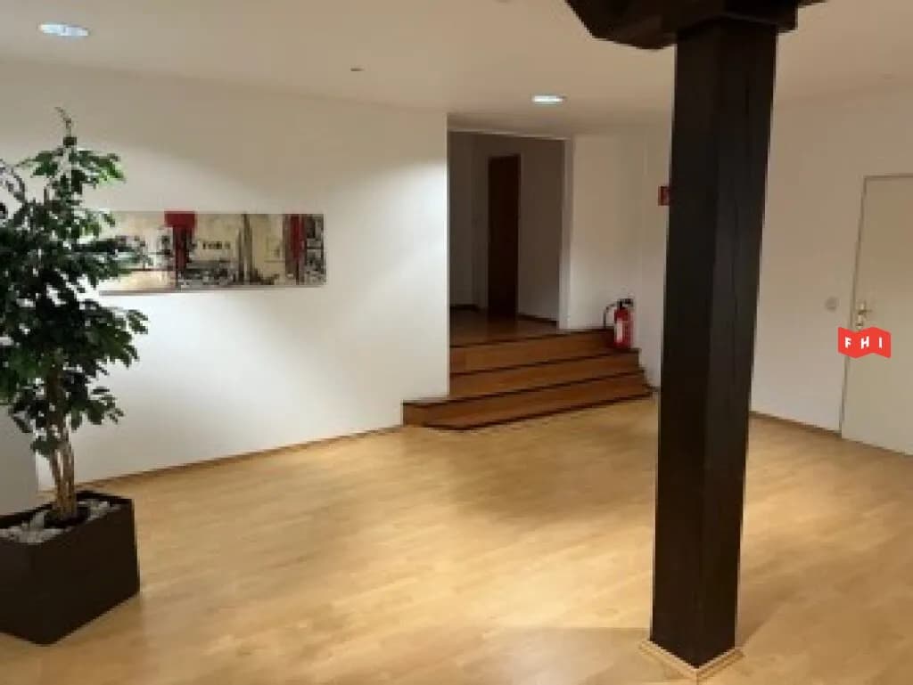 Gewerbeimmobilie mieten in Linz Land – 550 m², € 2.750 – Bild 13 von 14