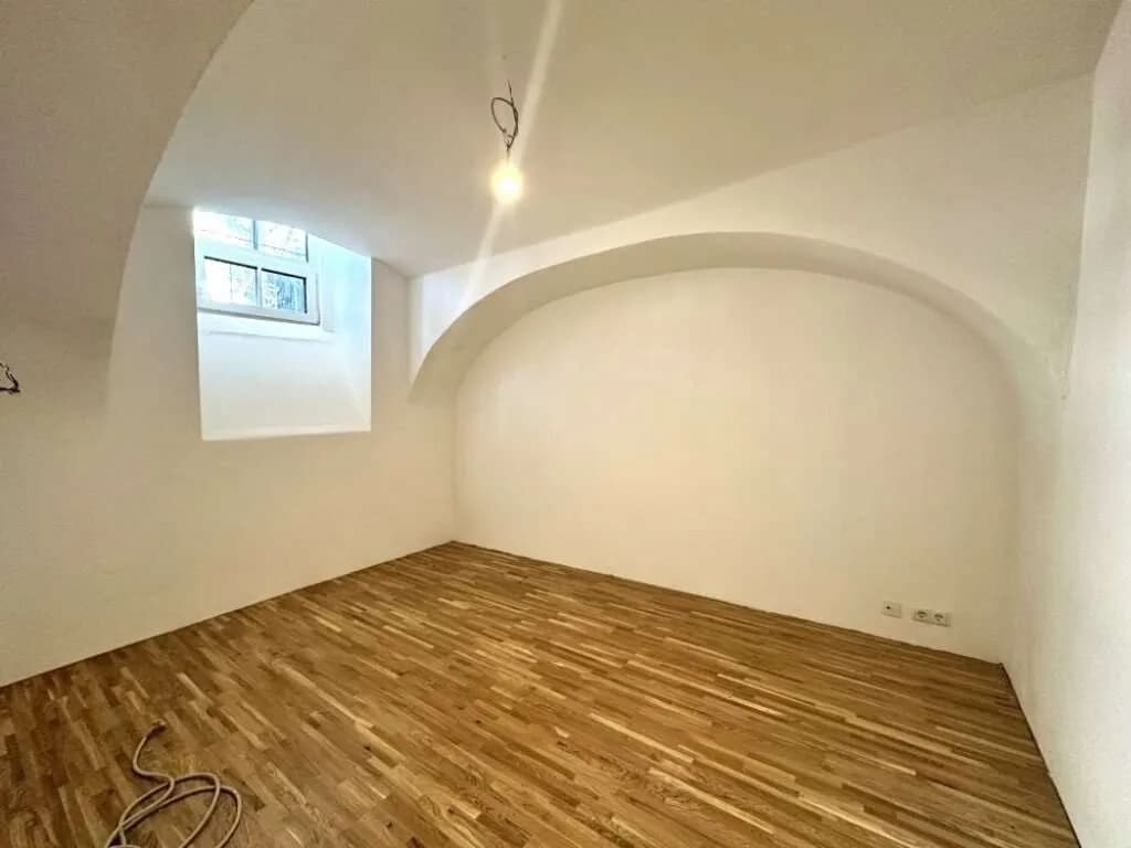 2-Zimmer-Gewerbeimmobilie mieten in Graz – 45 m², € 499 – Bild 3 von 17