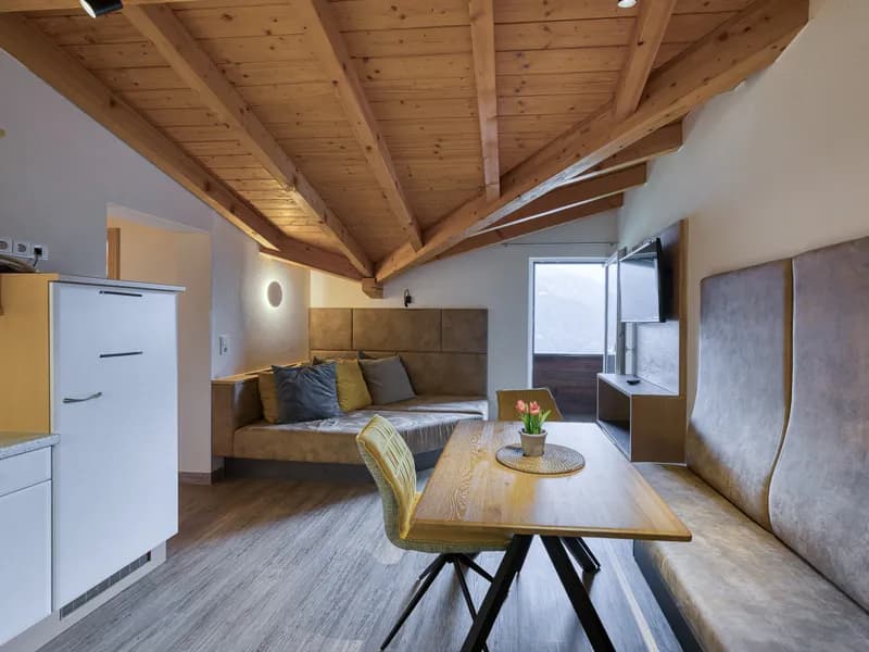 Haus kaufen in Landeck – 1 224 m² – Bild 3 von 12