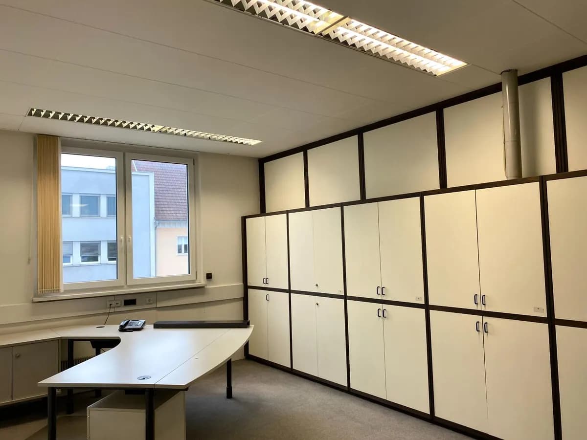 6-Zimmer-Gewerbeimmobilie mieten in Wels – 157 m², € 1.727 – Bild 7 von 26