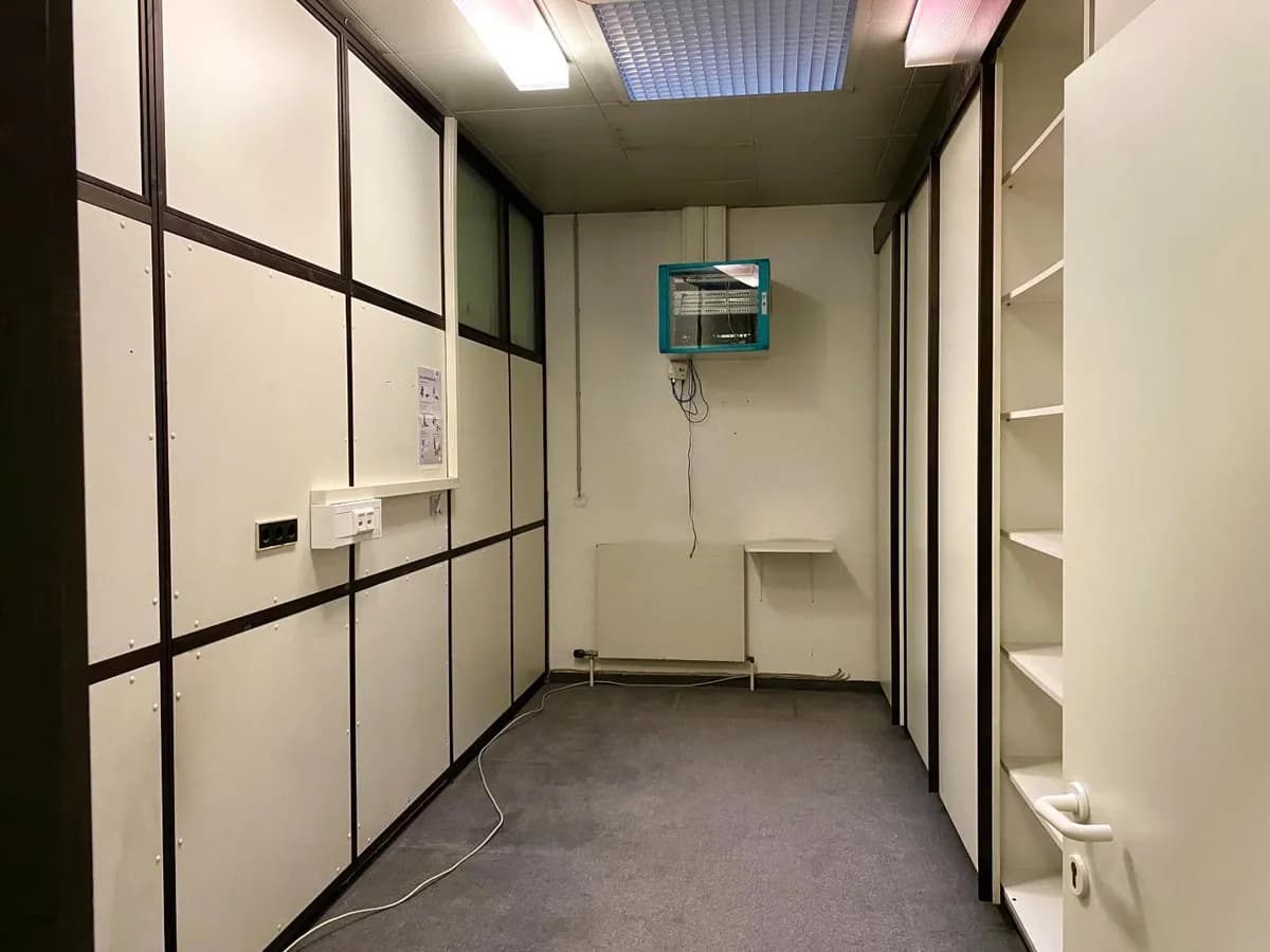 6-Zimmer-Gewerbeimmobilie mieten in Wels – 157 m², € 1.727 – Bild 17 von 26
