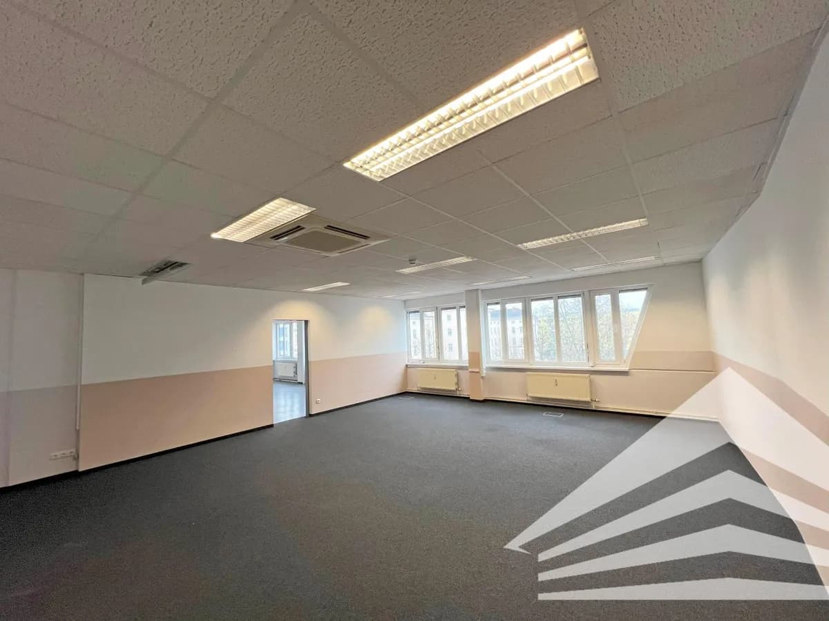 Gewerbeimmobilie mieten in Linz – 249 m², € 2.331 – Bild 2 von 11