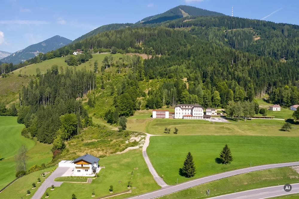 Gewerbeimmobilie kaufen in Bruck-Mürzzuschlag – 123 979 m², € 2.650.000