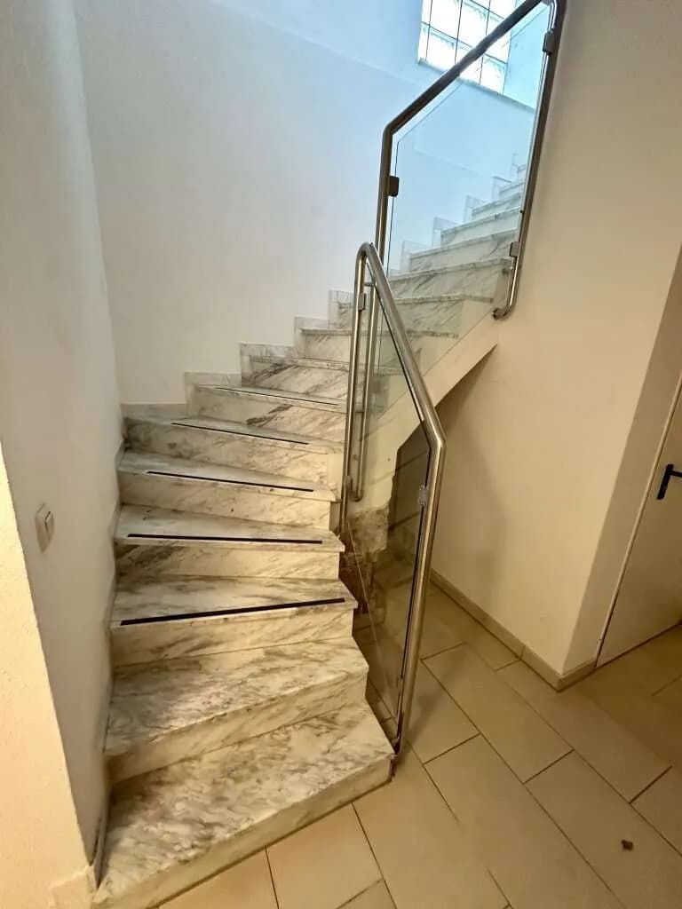 8-Zimmer-Gewerbeimmobilie mieten in Graz – 157 m², € 1.969 – Bild 7 von 25