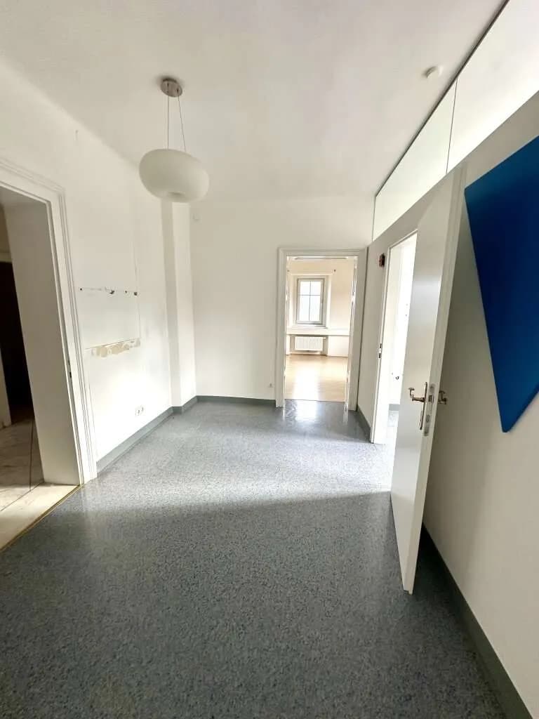 8-Zimmer-Gewerbeimmobilie mieten in Graz – 157 m², € 1.969 – Bild 12 von 25