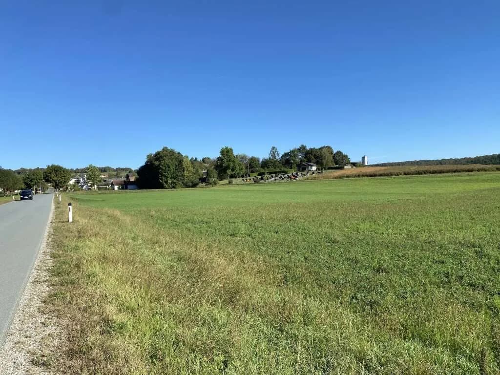 Grundstück kaufen in Güssing – 4 913 m², € 62.000