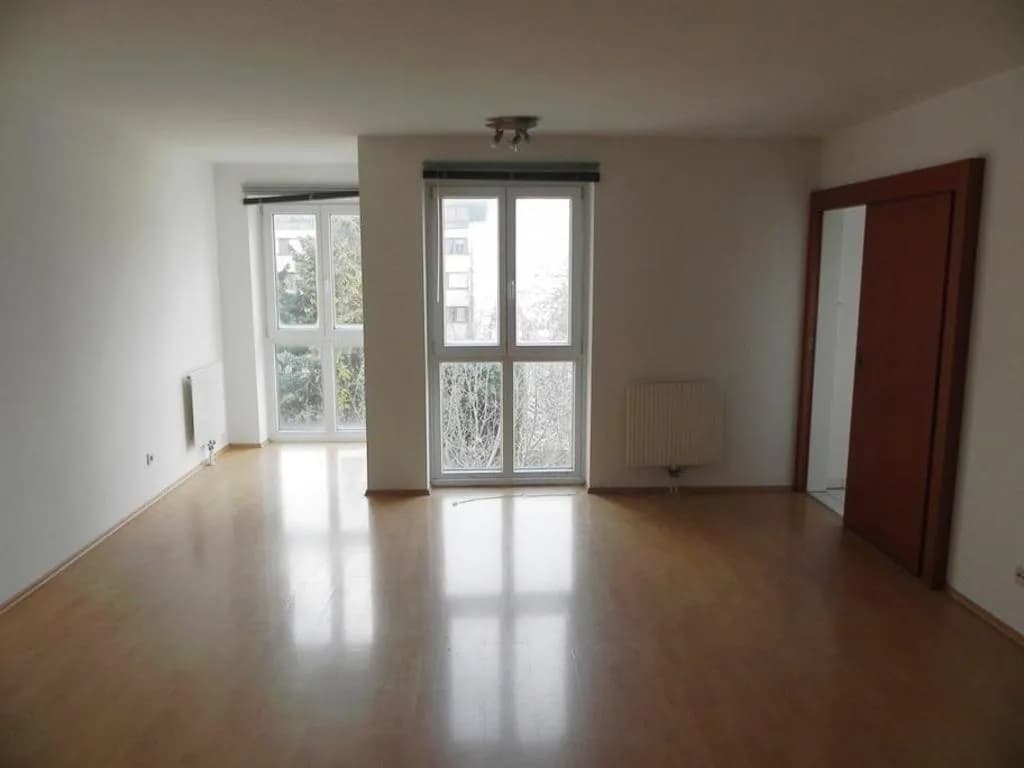 2-Zimmer-Wohnung mieten in Wien – 64,74 m², € 1.196