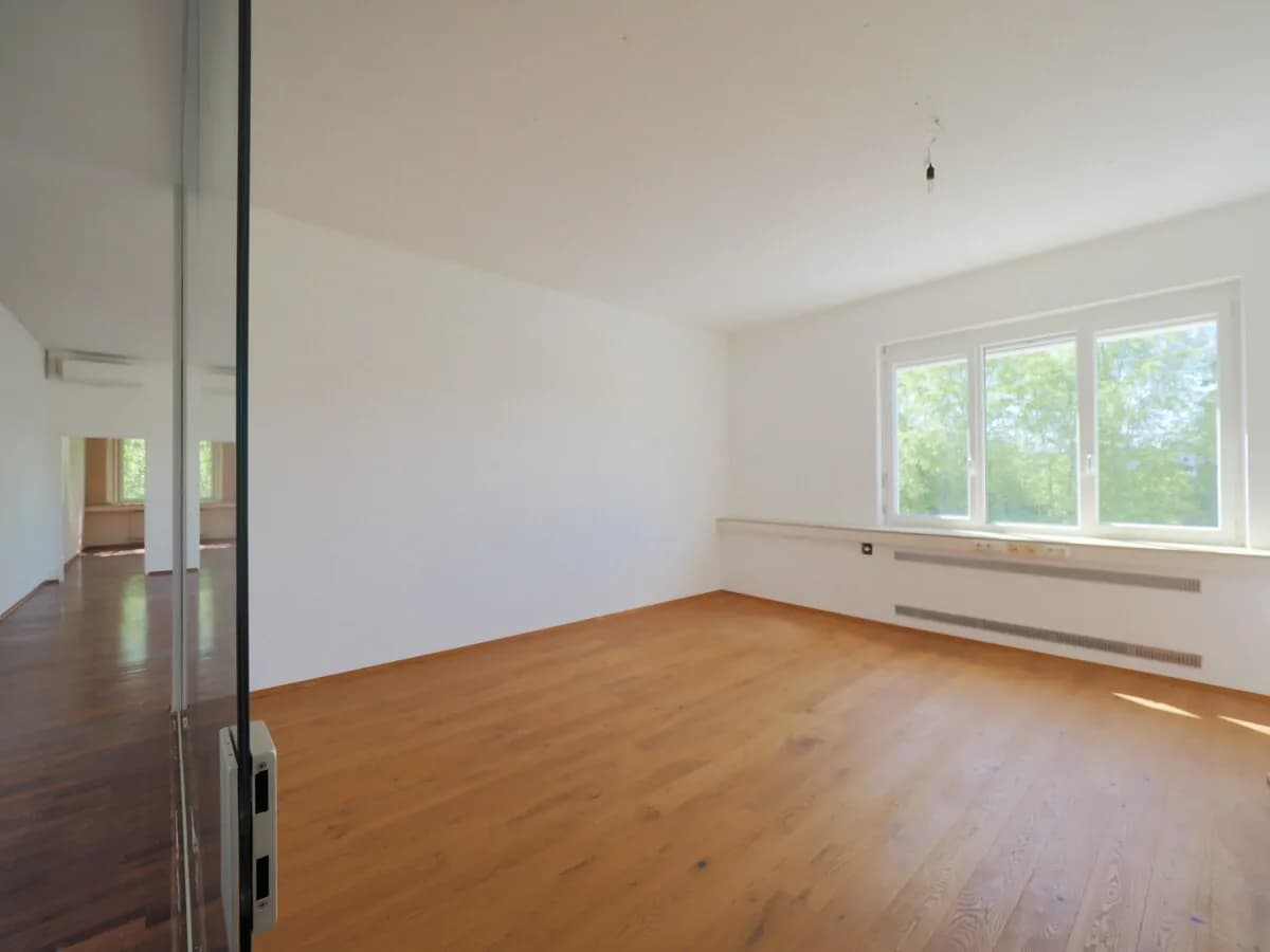 Gewerbeimmobilie mieten in Mödling – 106 m², € 1.361 – Bild 2 von 13