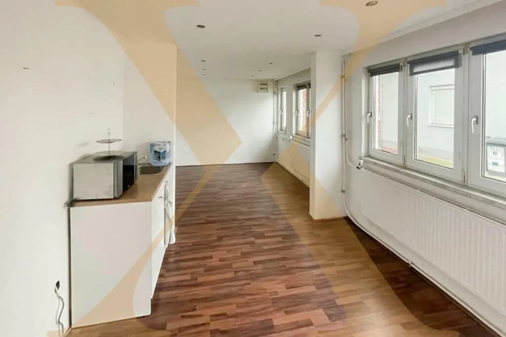 Gewerbeimmobilie mieten in Linz – 43 m², € 303