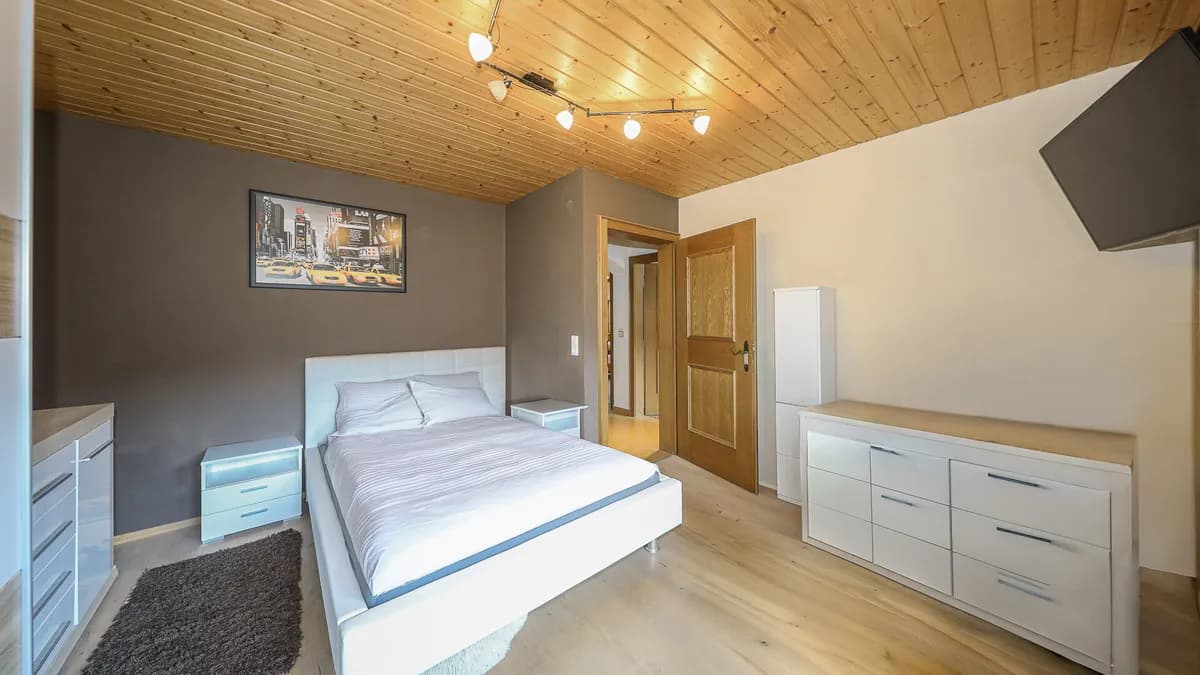 5-Zimmer-Gewerbeimmobilie kaufen in Kitzbühel – 129,7 m², € 1.950.000 – Bild 18 von 24