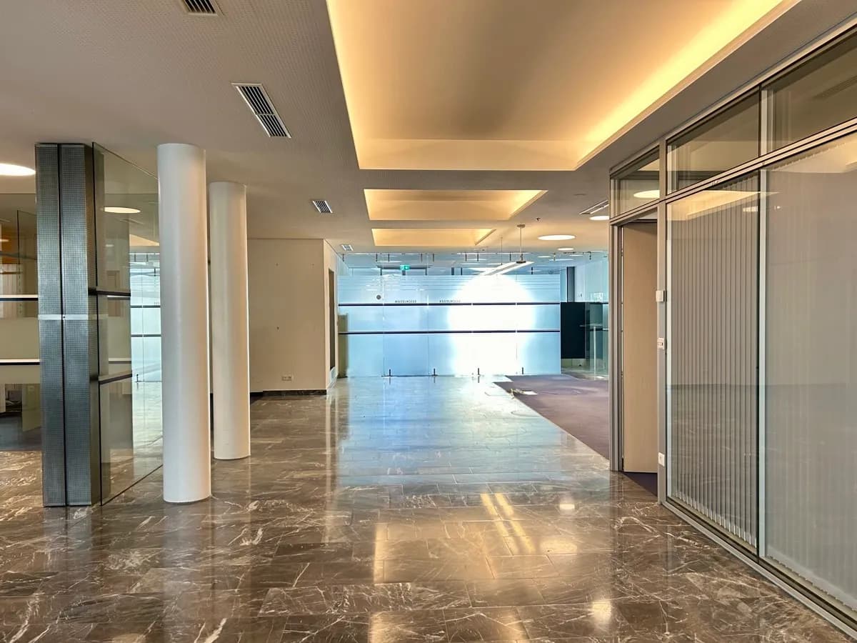 7-Zimmer-Gewerbeimmobilie mieten in Liezen – 297 m², € 4.894 – Bild 9 von 16