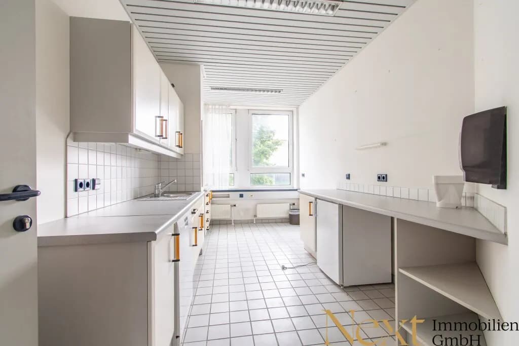Gewerbeimmobilie kaufen in Linz – 1 653 m², € 1.400.000 – Bild 8 von 13