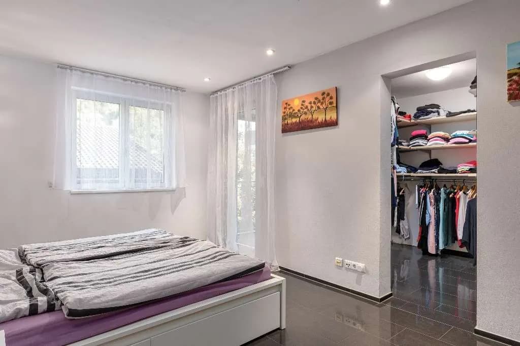 4-Zimmer-Immobilie kaufen in Feldkirch – 160 m², € 1.280.000 – Bild 13 von 25
